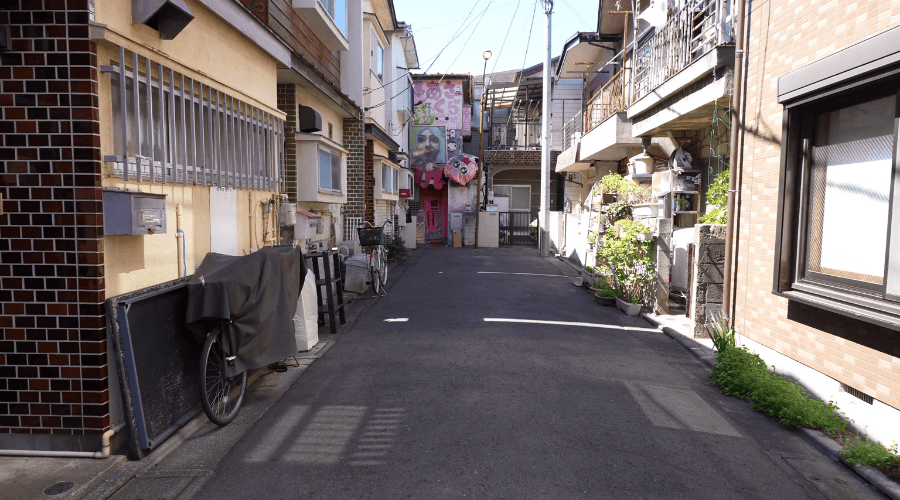 あさくら画廊行くまでの道路
