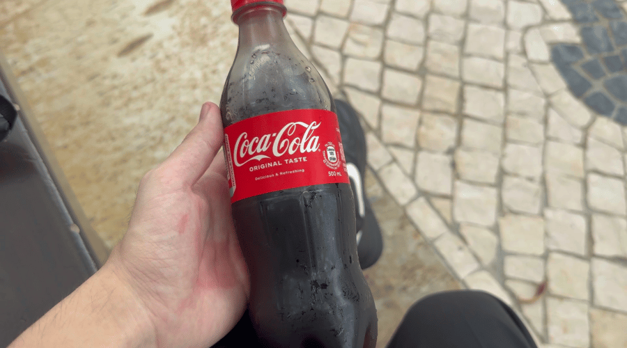 コーラ