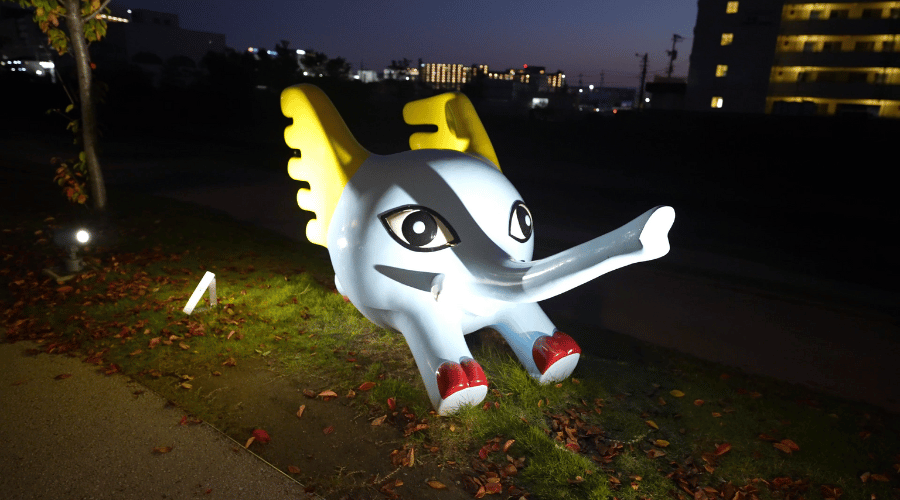 スタバ近くオブジェ