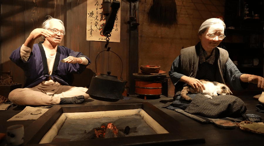 おじぃちゃんとおばぁちゃんのロボット