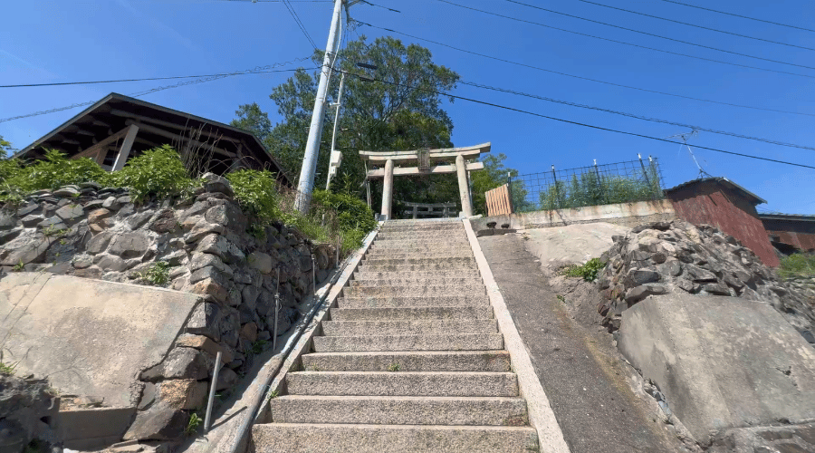 鳥居前